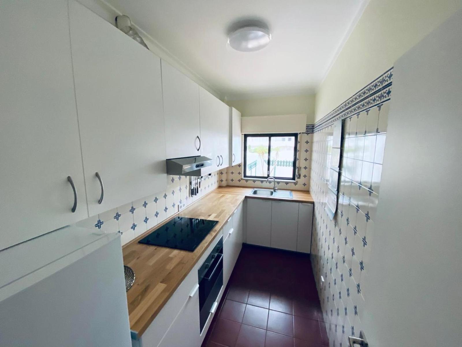 - Lote 6 T1 Apartment