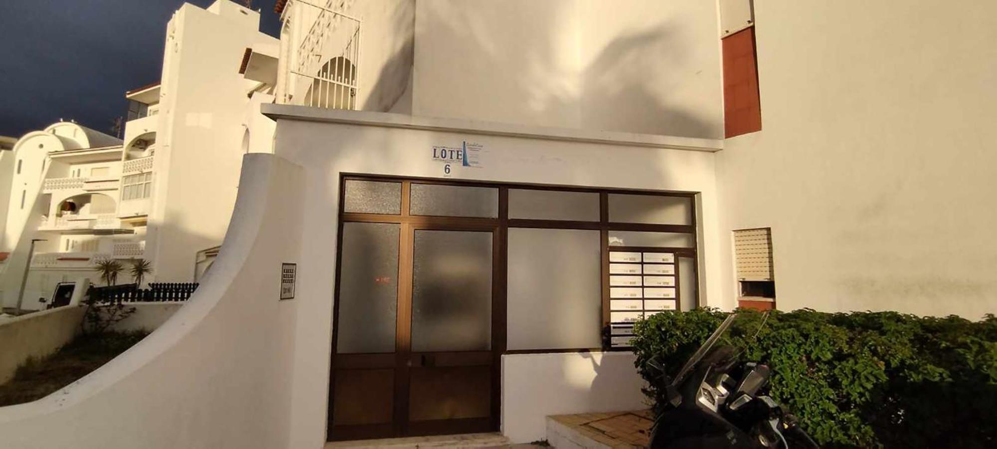 Apartment - Lote 6 T1 *
