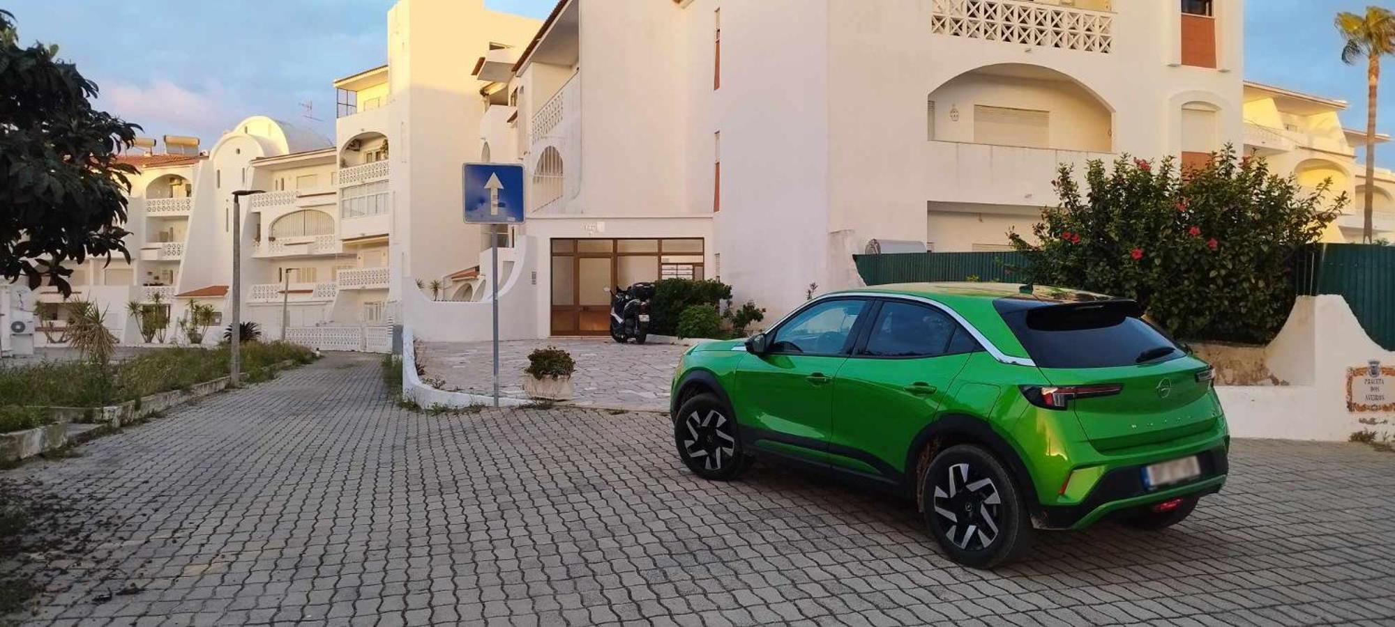 - Lote 6 T1 Albufeira