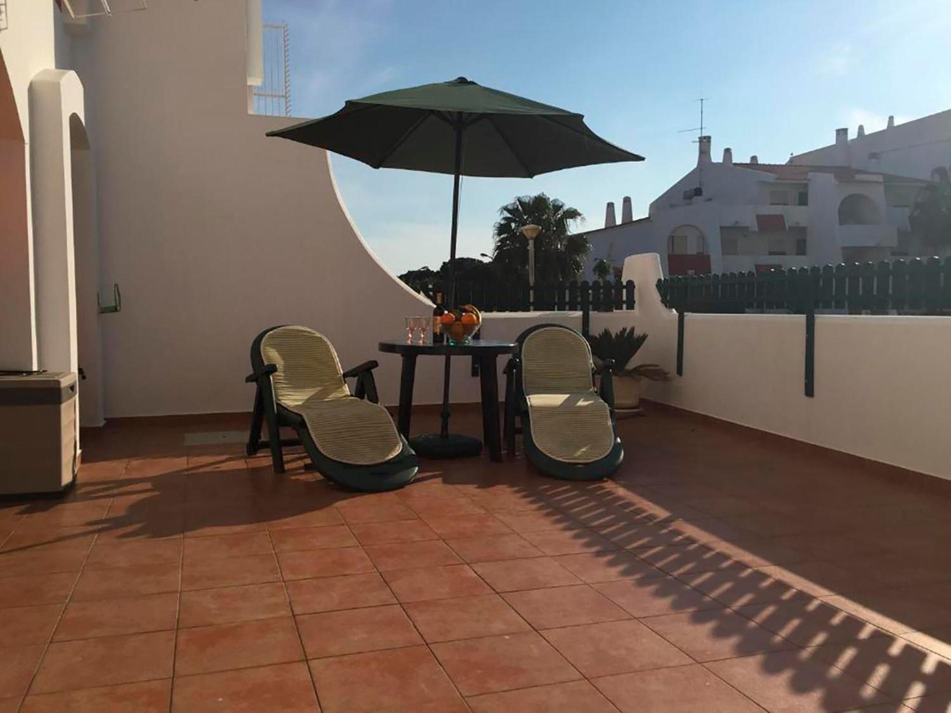 - Lote 6 T1 Apartment
